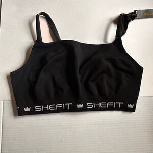 SHEFIT Black Adjustable Sports Bra - Lift and Pump Seamless Bra. NEW - 3 Luxe